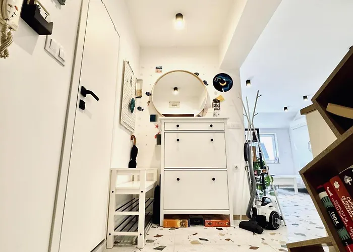 Apartment Lovemate Space *