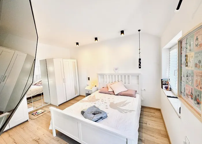 Lovemate Space * Warna